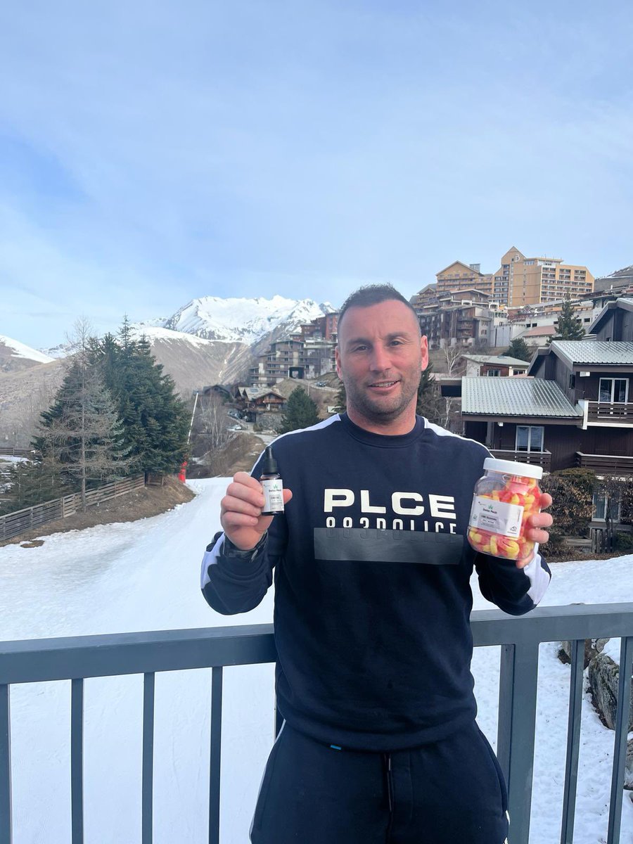 Duracell Jones tweet media