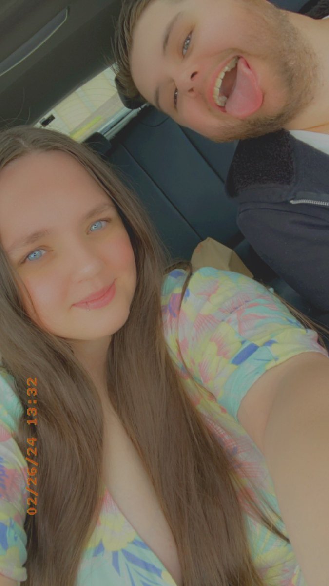 AnnaverseTTV's tweet photo. It’s always a good time catching up with good friends! Had an awesome day! Cherish those who make the effort! Next time we need to take more pictures! ♥️♥️@JoshThePenguin_ @JessixaSarahh https://t.co/PuNuMBQWpC