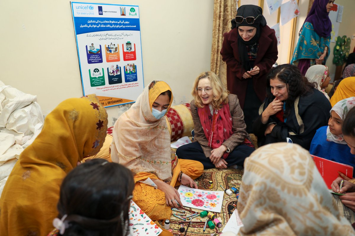 UNICEF_Pakistan tweet picture