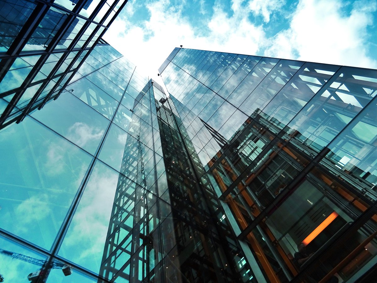 The benefits of a Corporate Audit are many - from ensuring financial accuracy to increasing accountability and transparency. 

Discover more in our latest blog post - zurl.co/8Ipj 

#AuditBenefits #BusinessTransparency