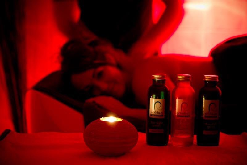 We can now take bookings for back, neck and shoulder Swedish massage on Monday evenings 6.30pm and 7.30pm starting from Monday 4th March. To book please call 01792 284049 (Swedish massage back, neck and shoulder costs £15)