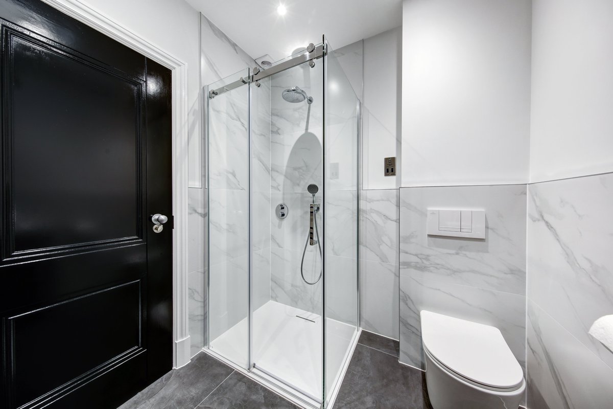 Apartment 7, 87 New Square, Chesterfield

2 bedroom, 2 bathroom

Rightmove link - rightmove.co.uk/properties/144…

Photos by - Chris Woolley (Twenty 20 Photography)

#rightmove
#rentalmarket
#apartments
#chesterfield
#localbusiness