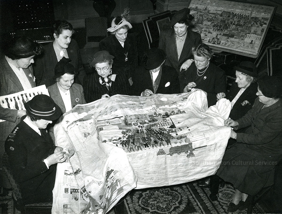 On 6 June this year is the 80th anniversary of #DDay. You can find more about how 76 women worked for three years to create the #Southampton D-Day embroidery on our website, southamptonstories.co.uk/story/creating…