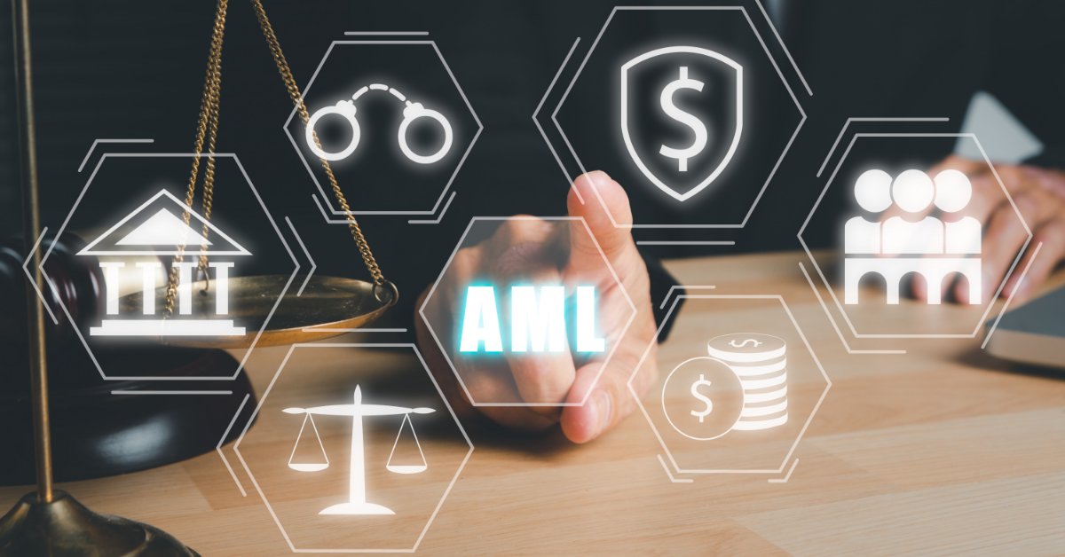 unibern's tweet image. Welche Rolle spielt Anti-Money-Laundring und #Compliance im Finanzsektor? Im Interview teilt #unibern #Alumnus Luca Frenguellotti seine Erfahrungen und Erkenntnisse: sohub.io/rk3j. 
#AML