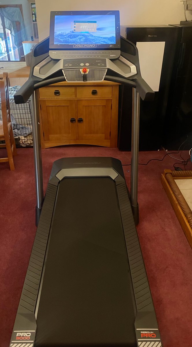 HomoSocialist's tweet image. Oh look, another wine purchase #ClothesHorse