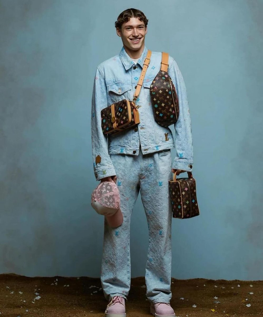 Valentin for @LouisVuitton Spring 2024 Men's Capsule by Tyler The Creator #LouisVuitton #Tylerthecreator See full story -> bit.ly/3IbcsbA