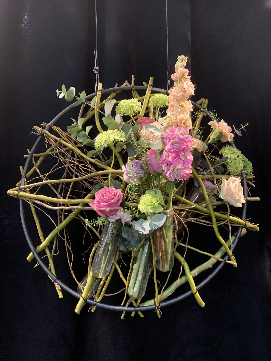 3/3💐The Weddingflowers collective, result of a long and strong NL-IT collaboration, was there again <a href="/MyplantGarden/">Myplant & Garden</a> with beautiful creations and with a seminar on sustainable choices in the wedding sector, including amongst others the importance of MPS certification. <a href="/NLinItaly/">Ambasciata e Consolato dei Paesi Bassi in Italia</a>