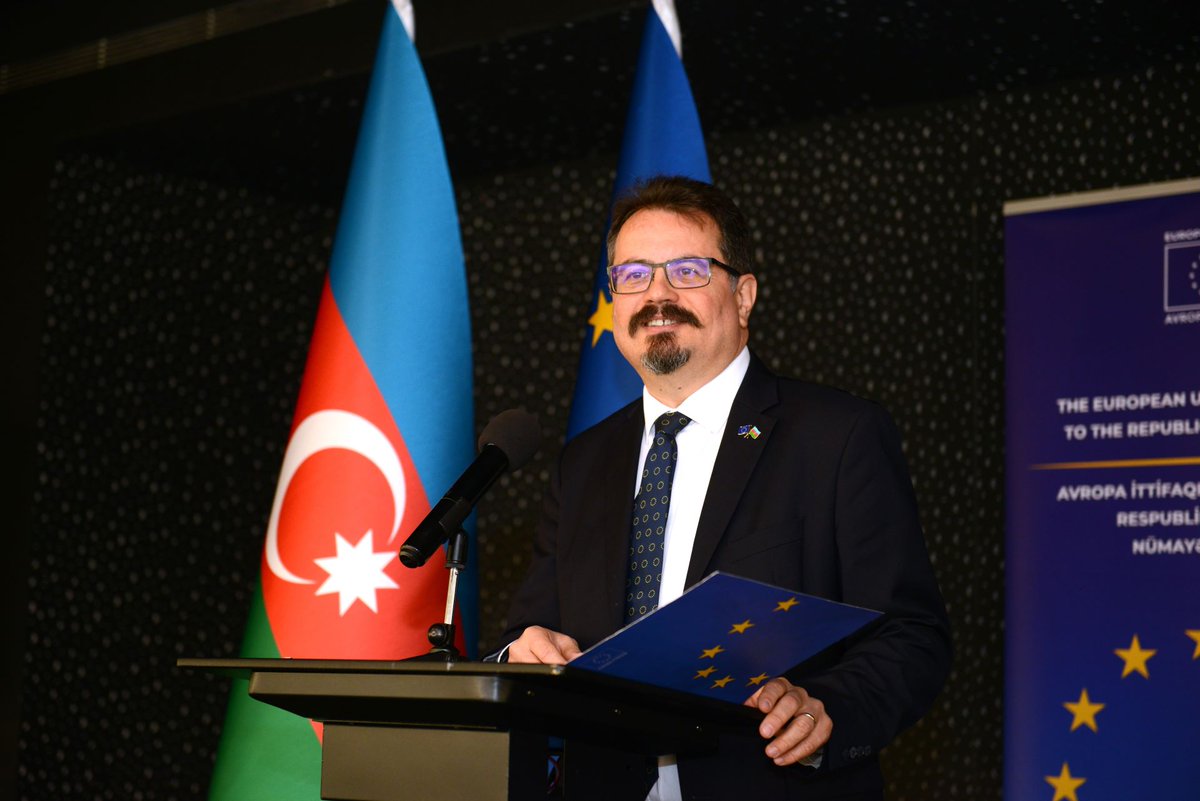 commwithuseu's tweet photo. Our #Azerbaijan team organised a comprehensive #communication training for #EU-funded projects in a dynamic session held in #Baku! The event proved instrumental in strengthening communication processes across various initiatives.
Read more: https://t.co/MfDFVrkmmC https://t.co/UKjZjUGkIr