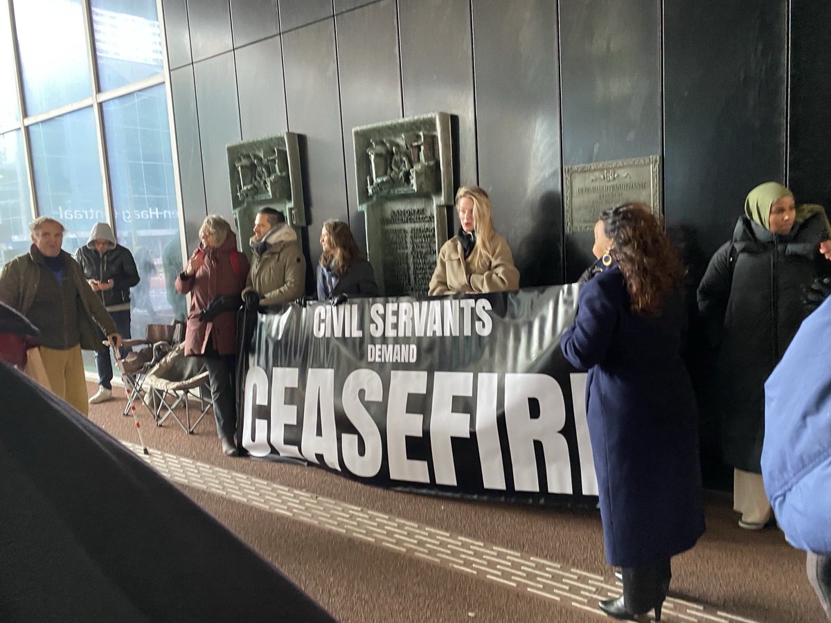 Pleidooi van ambtenaren voor Nederlandse inzet voor een Staakt het Vuren in Gaza