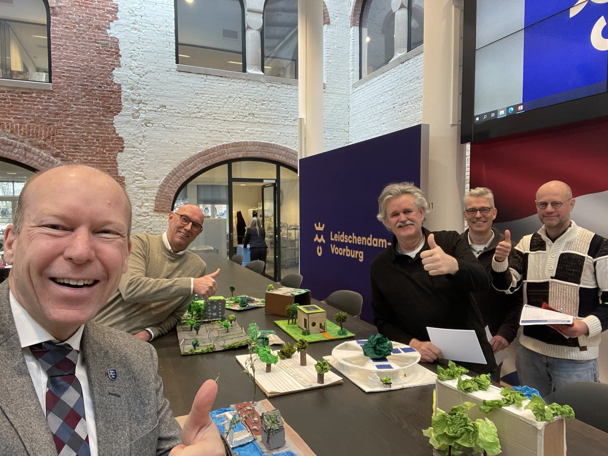 Philip van Veller tweet media