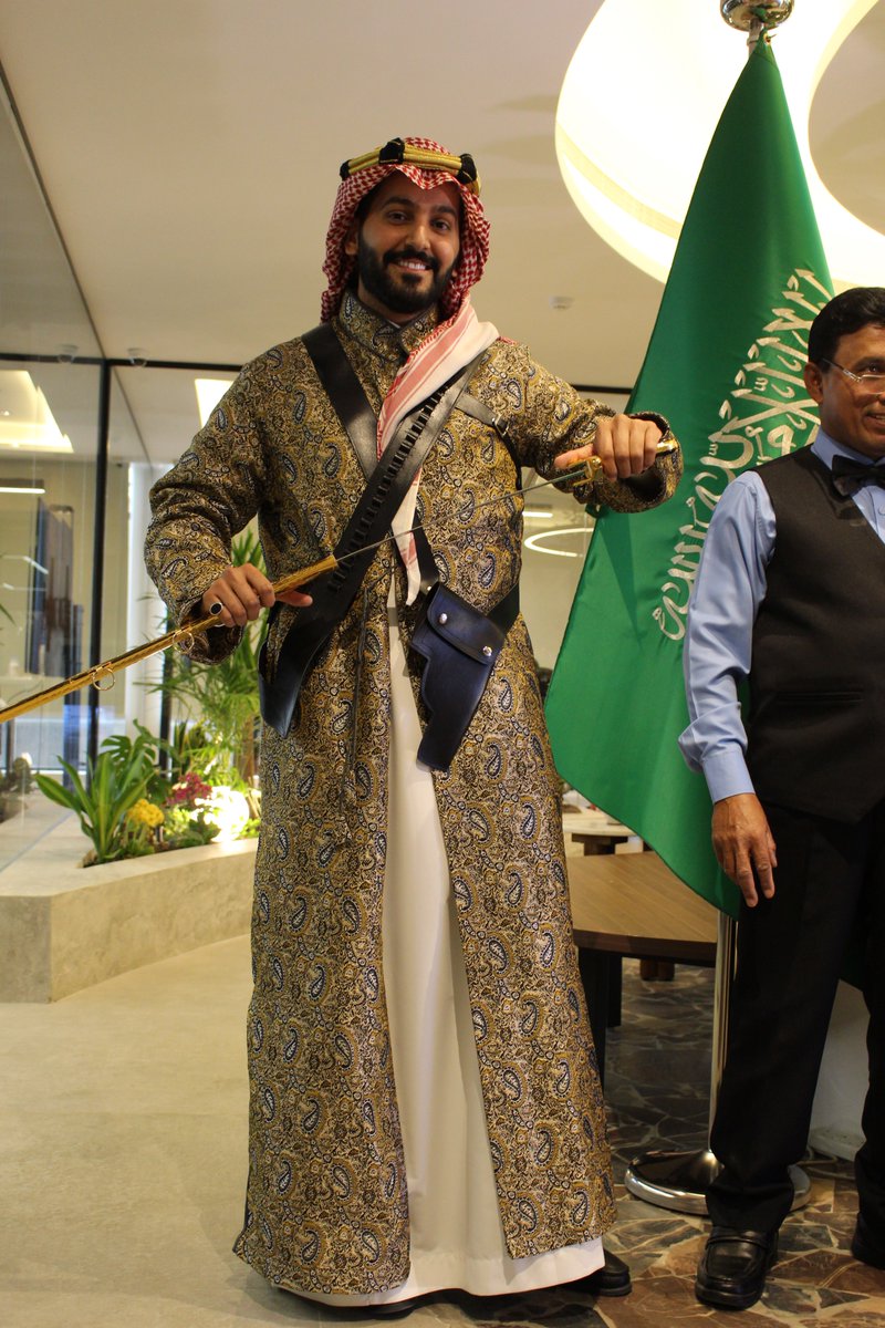 eng_icon's tweet photo. من يوم بدينا…
احتفاليتنا في يوم التأسيس، ثلاثة قرون من العز والفخر 🇸🇦
#يوم_التأسيس https://t.co/f13aTj8FHS
