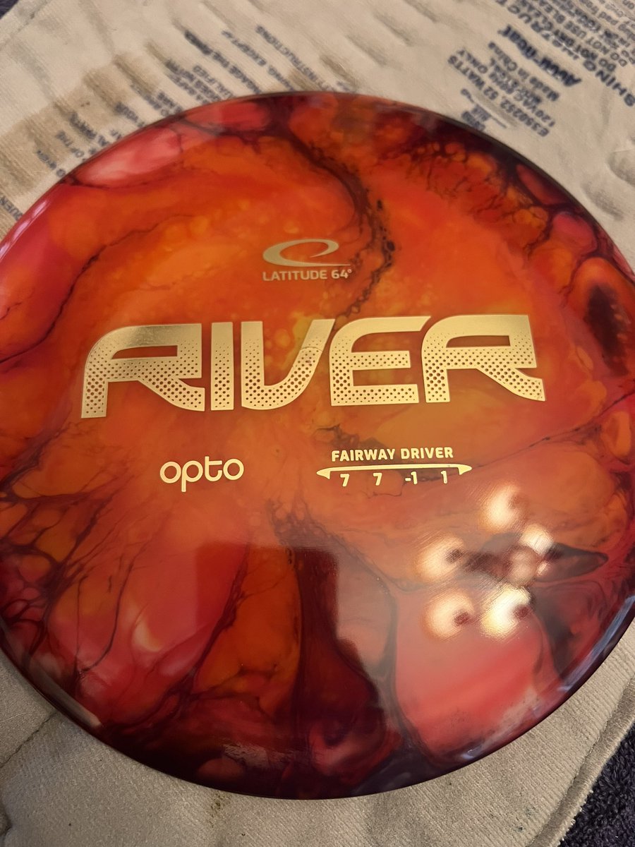 Couple more dyed personal discs #dye #sports #art #discgolf