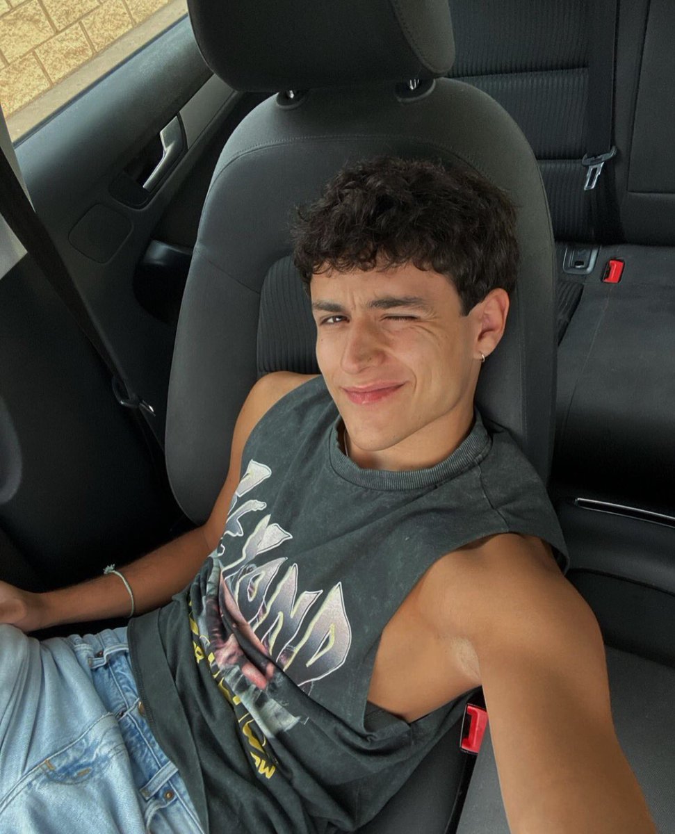 CrDrC_'s tweet image. “Says he made the big mistake of dancing in my storm”

              ☖Áʟᴠᴀʀᴏ Cᴀʙᴀʟʟᴇʀᴏ☖

           ⟡𝚂𝚙𝚊𝚗𝚒𝚜𝚑🇪🇸
           ⟡𝟐𝟎 𝚢𝚎𝚊𝚛𝚜 𝚘𝚕𝚍
           ⟡𝚂𝚝𝚞𝚍𝚎𝚗𝚝 • 𝙶𝚊𝚢

#ғʀᴇᴇʀᴏʟ #sᴇxʀᴏʟ 

ʀᴛ+ᴍɢ=ᴍᴅ