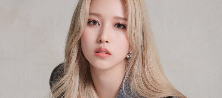 AboutMusicYT's tweet photo. Happy 27th birthday to TWICE's Mina! https://t.co/P3cD09fdwY
