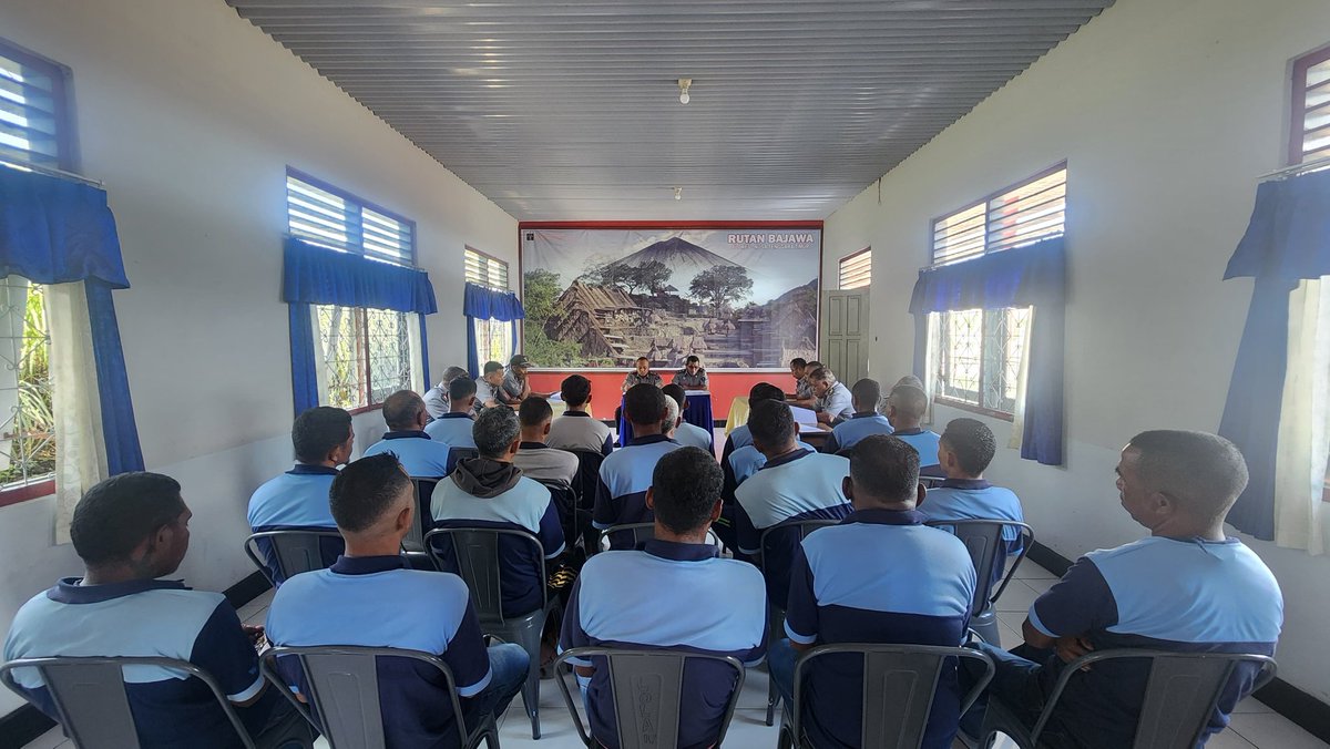 NttRutan's tweet photo. Sidang TPP Rutan Bajawa Bahas Usulan Program Pembinaan WBP

#KemenkumhamRI
#KemenkumhamNTT
#KumhamSemakinPASTI
#SidangTPP https://t.co/613noDbPfL