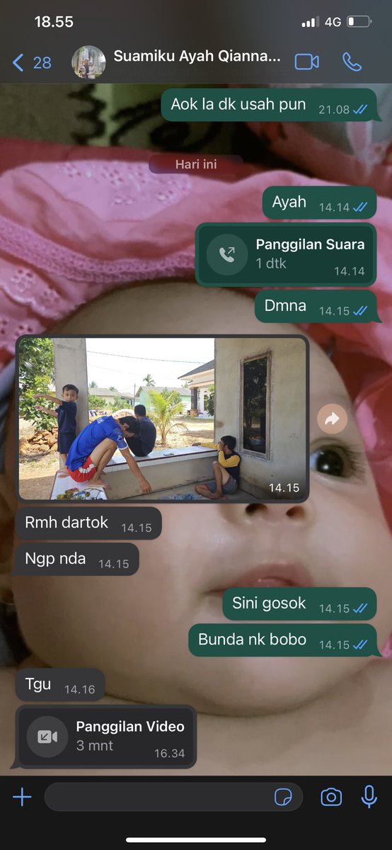 ArumpratamiAPR's tweet photo. Drama bumil setiap mau bobo🥰 https://t.co/NZpdwW7PSj