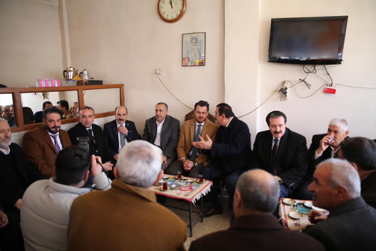 Başkale bizi bağrına bastı.

Büyük bir coşku ve heyecan ile bizleri karşılayan, güler yüzleriyle gönül bağı kuran Başkale halkı, kararını vermiş bu defa AK Belediyecilik ile buluşacak inşallah. Bizler de hizmette sınır tanımayacağız, ilçemiz hakettiği hizmetlere kavuşacak.