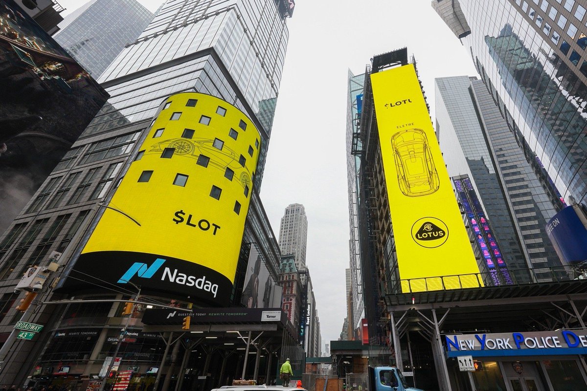 GeelyGroup's tweet image. Lotus Technology Inc. celebrated its public listing on NASDAQ. "This is an exciting moment for all of us at Lotus Technology,” said Mr. Feng, Lotus Tech CEO.