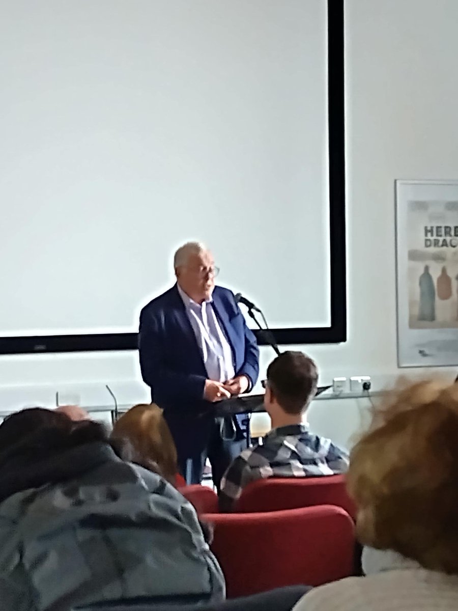 Lovely day at MysteryFest on Saturday. We enjoyed talks and panels on a range of fascinating topics, a brilliant monologue from Simon Brett, and an interactive session with CSI experts! A huge thank you to all of our participating authors and speakers and our audience 😀