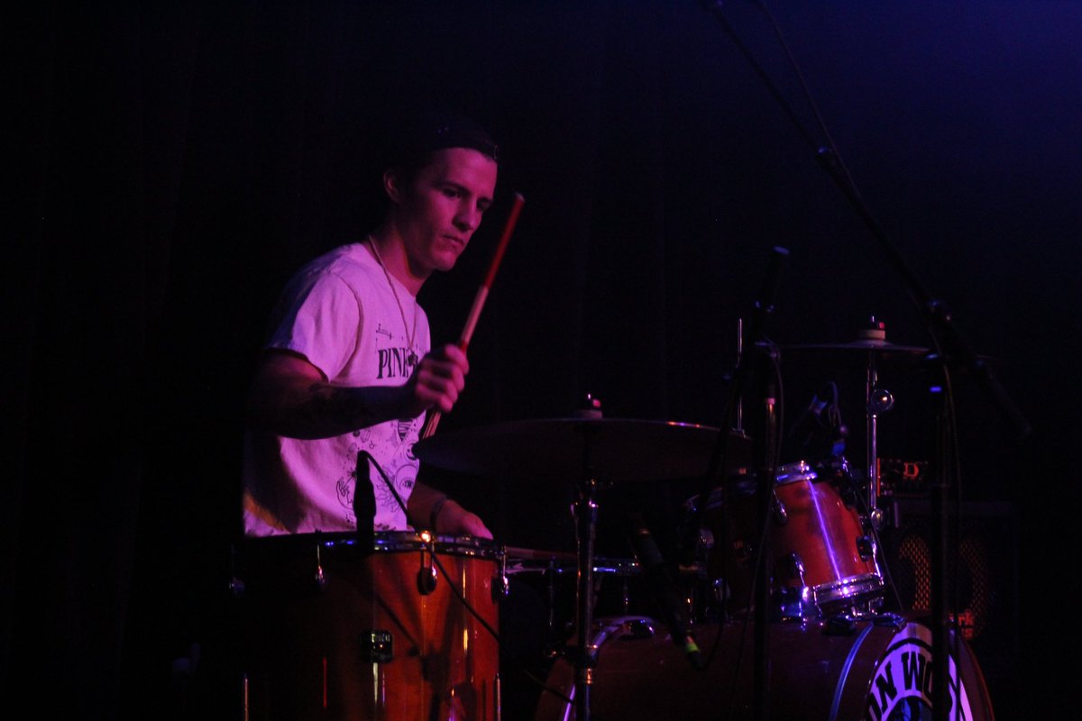 Channeling our inner #mtvunplugged 
Some shots from this weekend! 
📸: @66bhz 
.
.
.
.
.
.
.
.
.
.
.
.
#rockbands #rock #rockmusic #rockband #music #rocknroll #rockandroll #hardrock #metal #bands #heavymetal #band #musician #guitarist #guitar #rockstar #MTVUnplugged