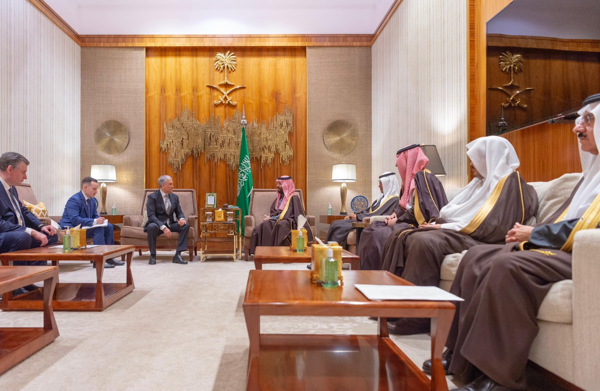 spagov tweet picture