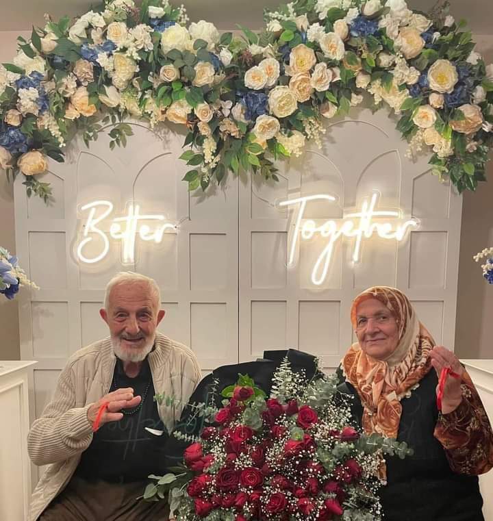 ابن الحلال بيعافر ... وبنت الحلال بتستنى.