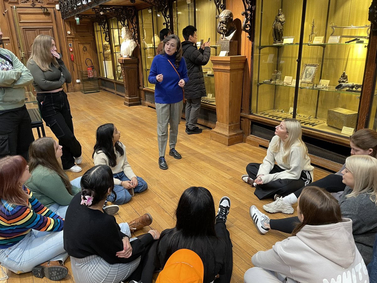 DMU Psychology (@dmupsychology) on Twitter photo An excellent guided tour of the Musรฉe dโHistoire de la Medecine by Beatrice Lubin <a href="/DMUglobal/">DMU Global</a> psychology in Paris An excellent guided tour of the Musรฉe dโHistoire de la Medecine by Beatrice Lubin <a href="/DMUglobal/">DMU Global</a> psychology in Paris