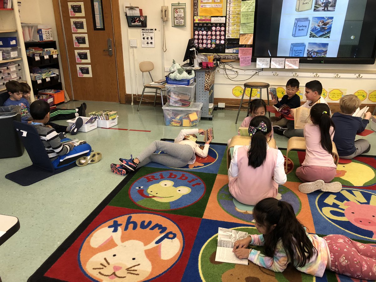 Today, we opened our new reading unit with a “book tasting!”  We likened it to a tasting menu at a fancy restaurant and “tasted” mysteries, fantasy, and realistic fiction. Lots of enthusiasm! #ewlearns <a href="/NorthSideEW/">North Side School</a>