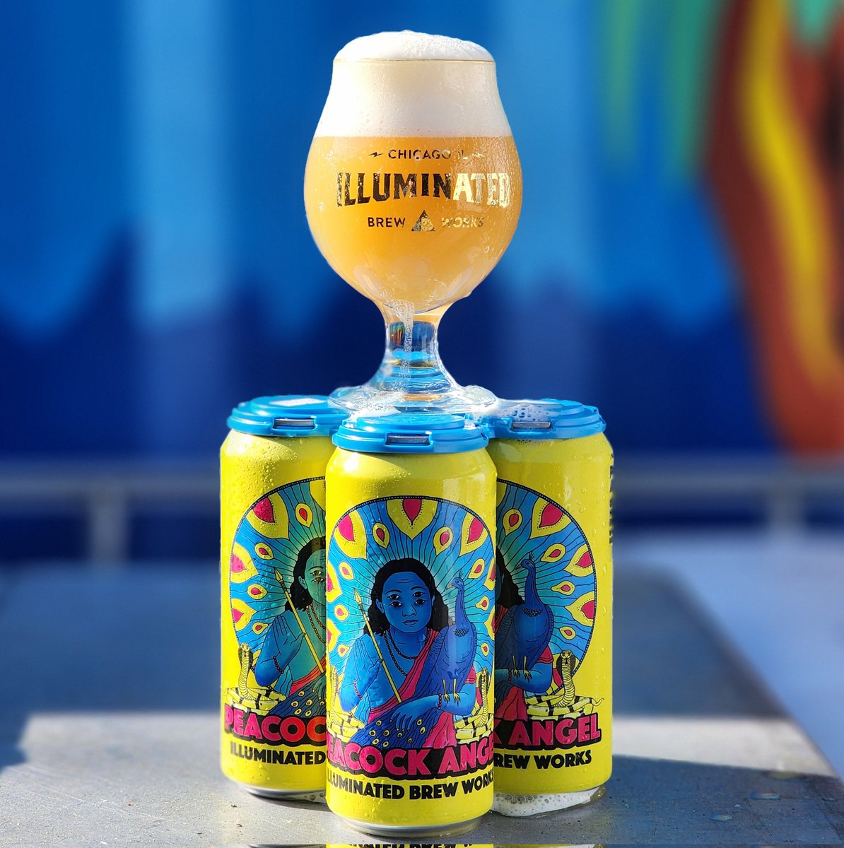 JulienBeering's tweet photo. @illuminatedbeer Packed fresh today. Double Dry Hopped Double IPA 8% Mosaic, Waimea, Rakau, &amp; Vic’s Secret. #ipa #doubledryhopped #chicagobeer #craftbeer #illinoiscraftbeer #illinoisbeer #illuminatedbrewworks #enjoywithpeopleyoutrust #midwestbeer #beer #drinklocal #craftbeerlife https://t.co/ZvowrXrJey