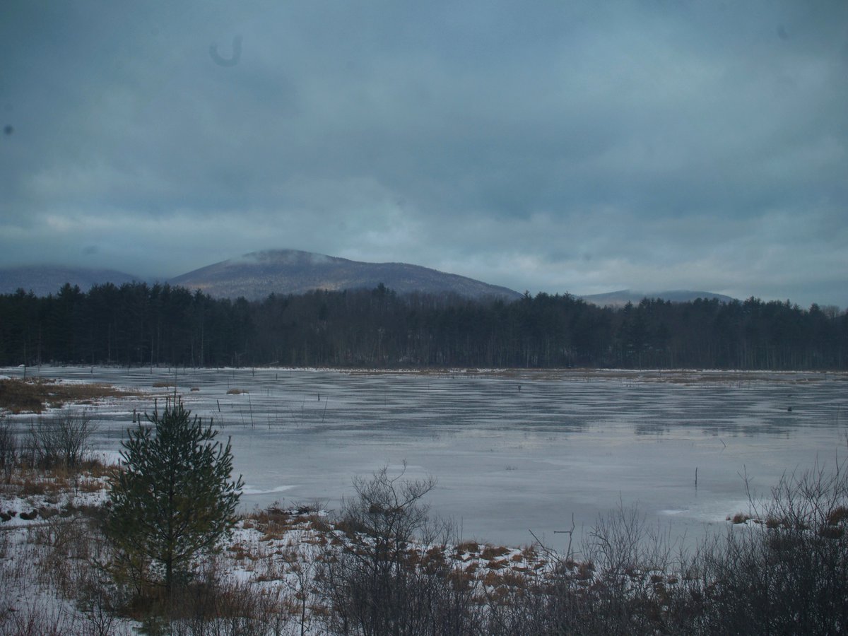 (somewhere), Vermont 
#photography #naturephotography #winter #snow #lake #GreenMountains #Vermont