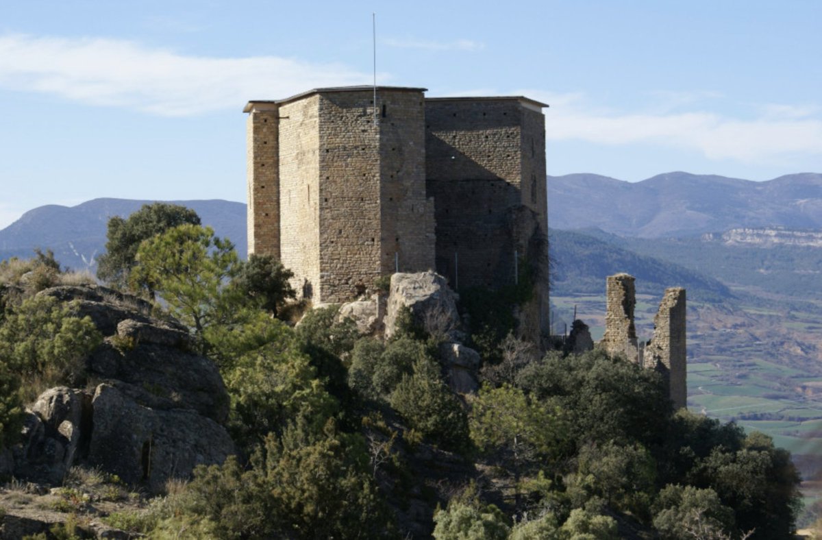 UdL_RDI's tweet photo. 🆕 La @UdL_info lidera el projecte #ROMTUR per valoritzar el romànic pirinenc més desconegut.

Finançat amb un milió d'euros per la Unió Europea hi participen socis catalans i francesos.

👉 https://t.co/wUB9vmF5Ch https://t.co/XVt7IBsV7F