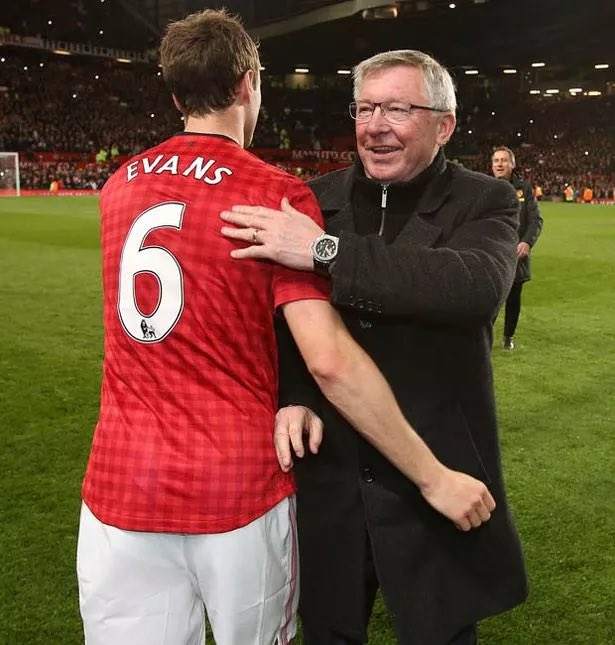 Jonny Evans on Sir Alex:

“He said ‘I believe in this squad’ & he kind of went through every player & spoke about them individually & their backgrounds & their family background. I’ll never forget it. And we went on to win it that year.”🐐

(UtdPodcast)