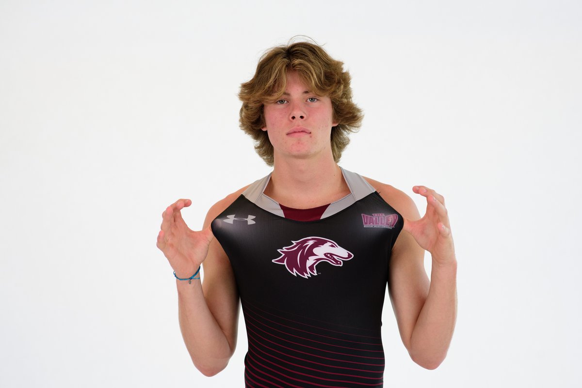 Not a bad start to finals day❗️❗️❗️

Jadon Robertson finishes 🥉 in the men's high jump! All while competing in the heptathlon!

📊: bit.ly/48tmK1F
📺: es.pn/49tdoEs

#1Team1Goal | #Salukis