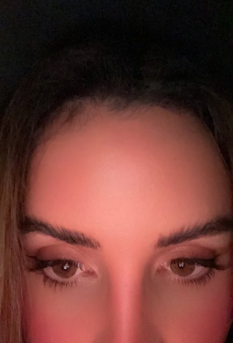 Shill me ur best coin RIGHT NOW https://t.co/RFMP4nm6W4