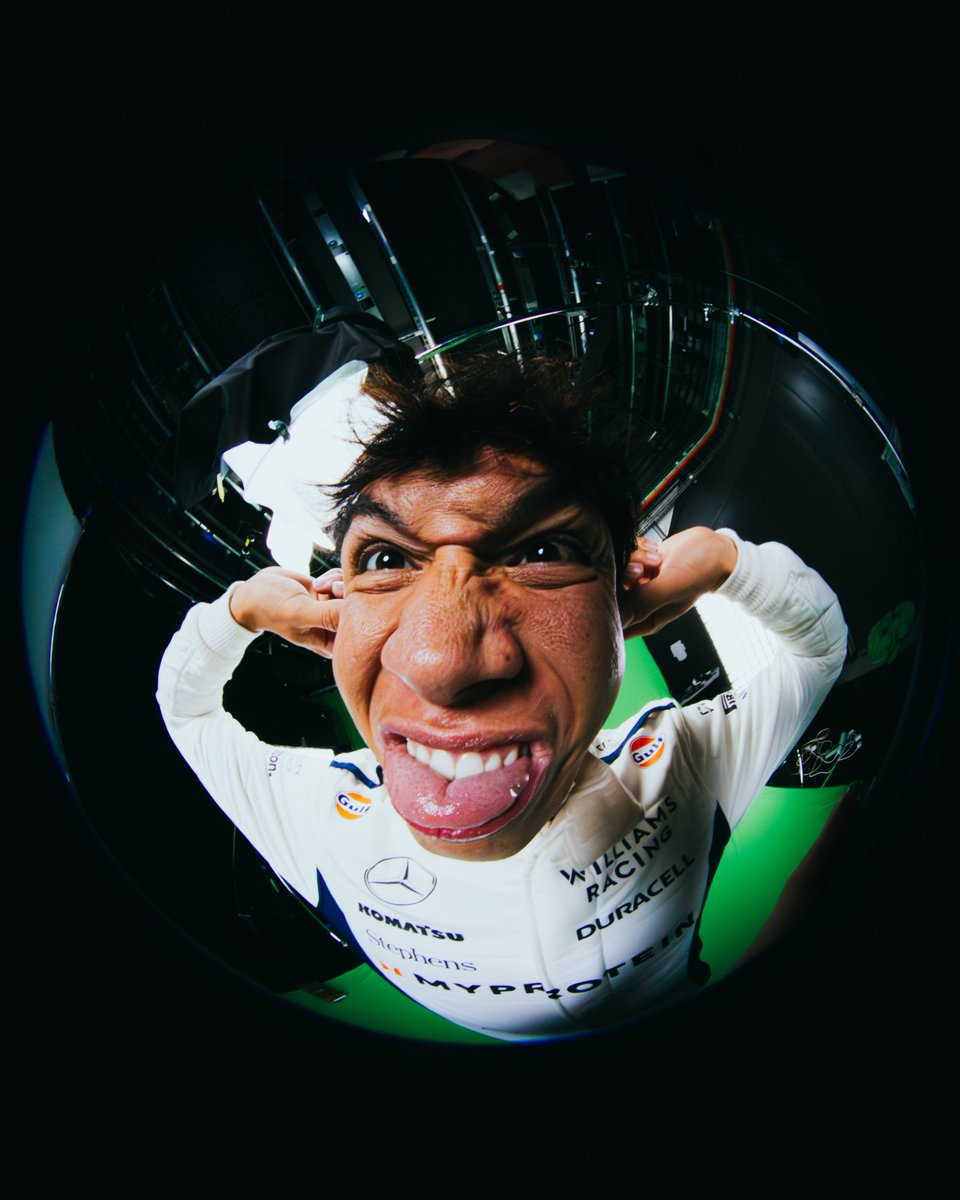 F1's tweet image. POV: Through the peephole 🚪🤪 

#F1 #BahrainGP