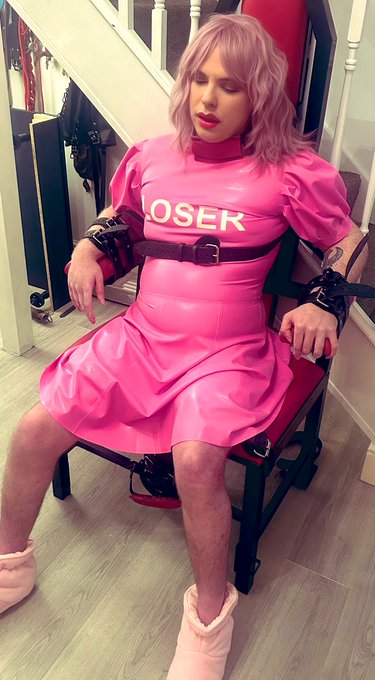 Mummy R&rsquo;eal&rsquo;s latest creation : sissy loser Priscilla in her very own latex slater dress !!!!!!! https://t