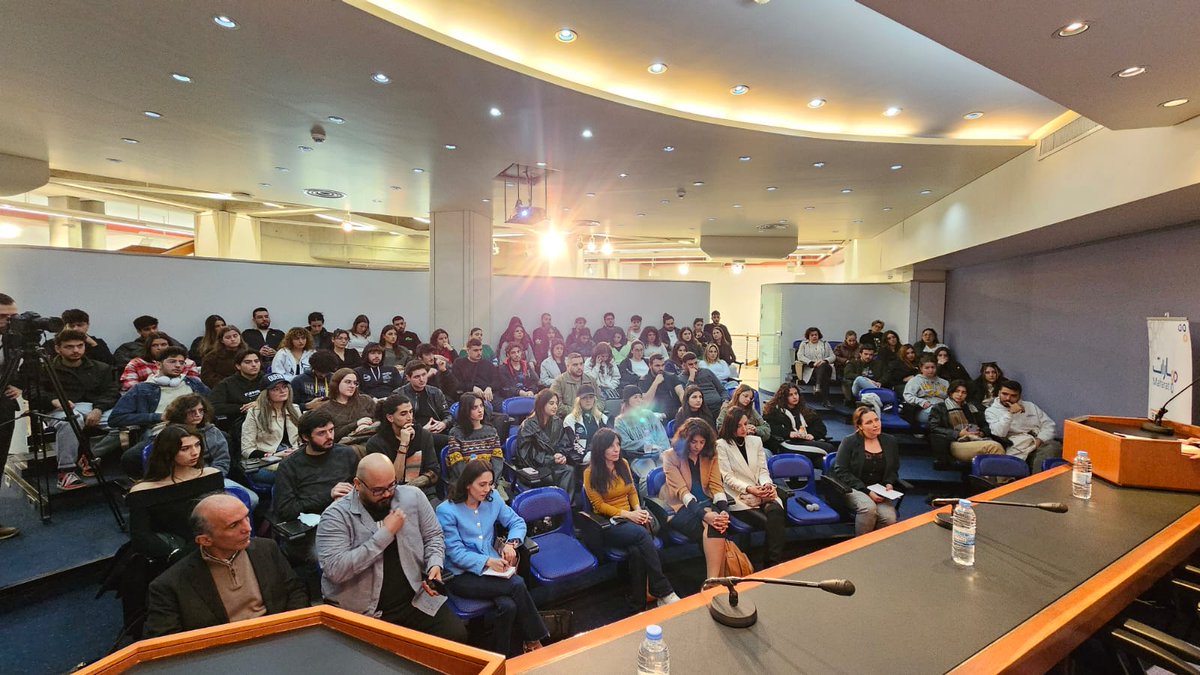 💡 "تعزيز #الابتكار والحوافز لقطاع #الإعلام لمواكبة #التغيير_الرقمي"، جلسة نظّمتها مؤسسة مهارات اليوم في جامعة <a href="/NDU_Louaize/">Notre Dame University-Louaize</a>، بمشاركة الصحافيين/ات نعيم برجاوي <a href="/Naimbrj/">Berjawi Naim</a>، كريستين مهنا <a href="/ChrystineMhanna/">Chrystine</a>، نور مخدر <a href="/NMoukhadder/">Nour Moukhader | نور مخدر</a> وميريام سويدان <a href="/miryam_swaidan/">Miryam Swaidan</a> وبحضور مجموعة من طلاب