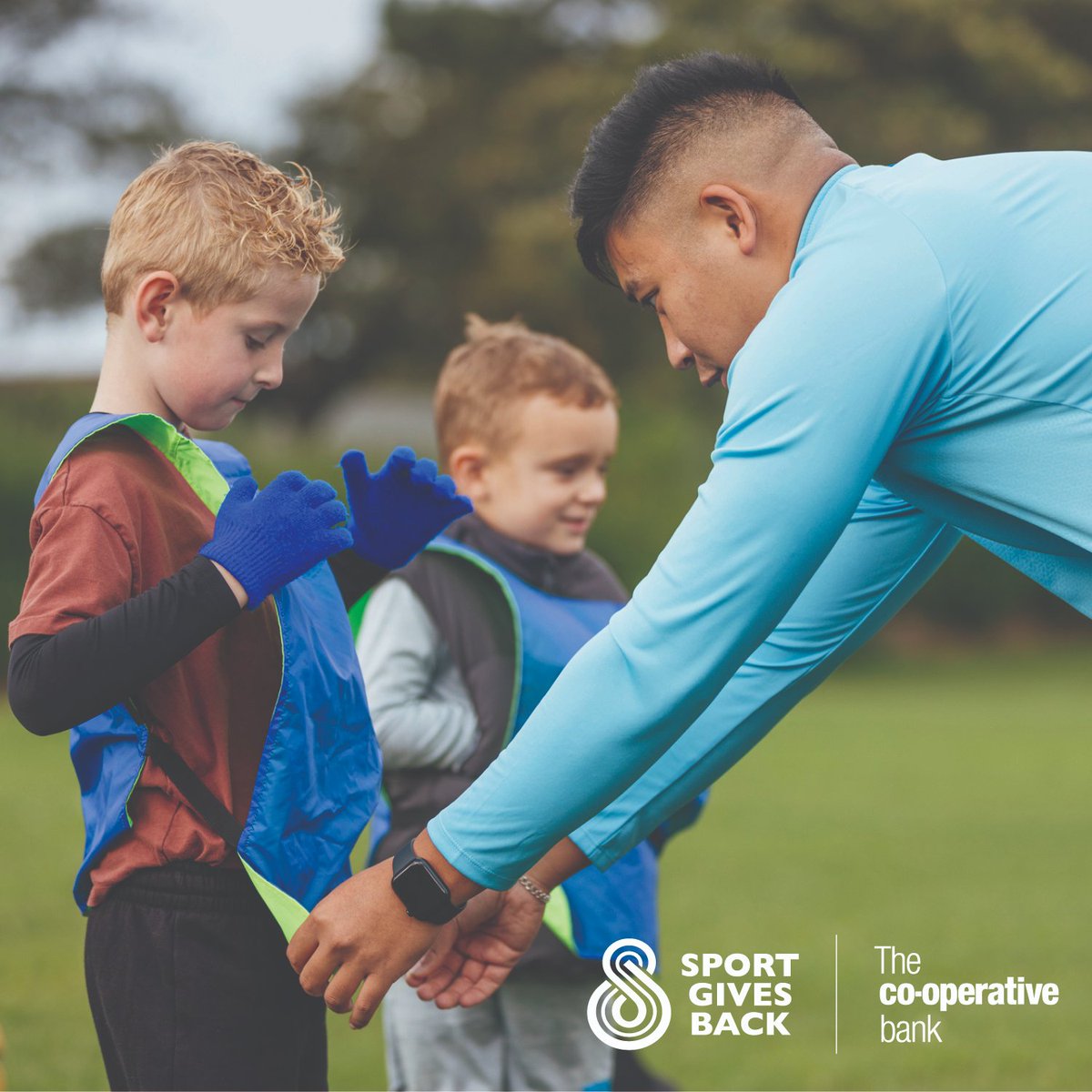 <a href="/cadoganhall/">Cadogan Hall</a> <a href="/JNETTEKWAKYE/">Jeanette Kwakye</a> <a href="/JoshDenzel/">هكر اخلاقي وخبير تقني'Black Hackers'</a> <a href="/dalisochaponda/">Daliso Chaponda</a> <a href="/ITV/">ITV</a> Sport Gives Back is proudly sponsored by <a href="/CooperativeBank/">The Co-operative Bank UK</a>: Ethical then, now and always. 💙Featuring <a href="/DallaglioRW/">Dallaglio RugbyWorks</a> <a href="/DameKellysTrust/">DameKellyHolmesTrust</a>  <a href="/GreenhouseSport/">Greenhouse Sports</a> <a href="/WeAreInvictus/">Invictus Games Foundation 💛🖤</a> <a href="/LordsTaverners/">Lord's Taverners</a> <a href="/sported_UK/">Sported</a> <a href="/SportWorks/">SportWorks</a> <a href="/YouthSportTrust/">Youth Sport Trust</a>  #sportgivesback #sgb24 @itvsport 3/3