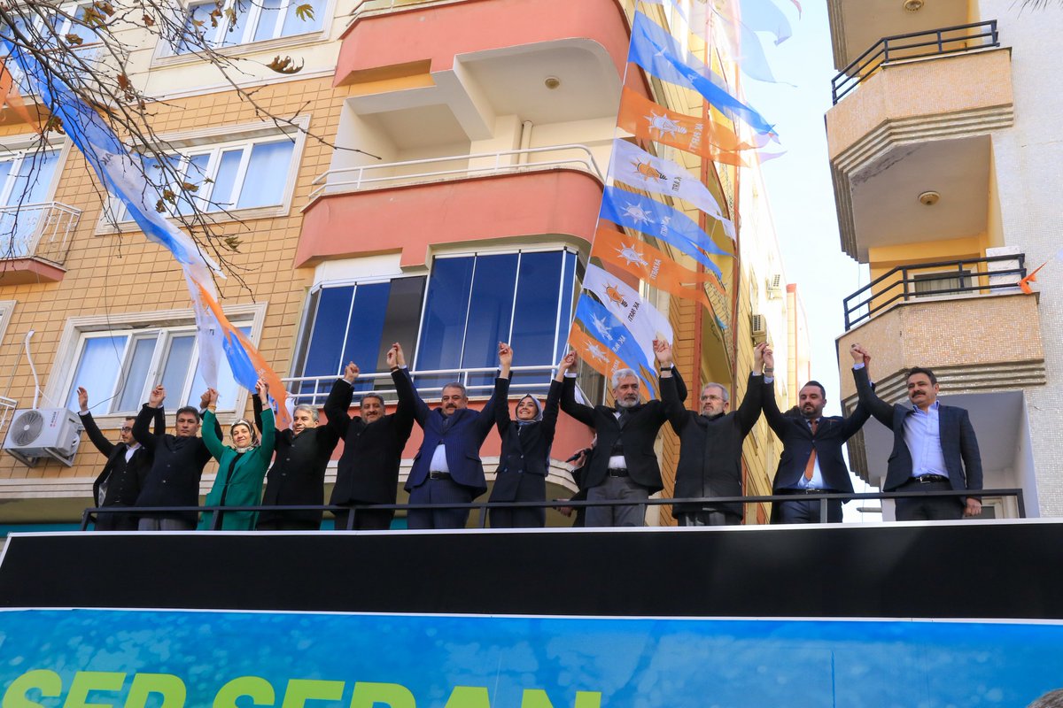 📍 Bismil’deyiz

Bismil Belediye Başkan Adayımız Behiye ARSLAN’ın Seçim İrtibat Bürosu açılışını coşku ve heyecan içerisinde gerçekleştirdik.

Bismil’imizi; hemşehrilerimizin destek ve teveccühleri ile Belediye Başkan Adayımız Behiye ARSLAN’ın azimli ve gayretli, eser ve hizmet