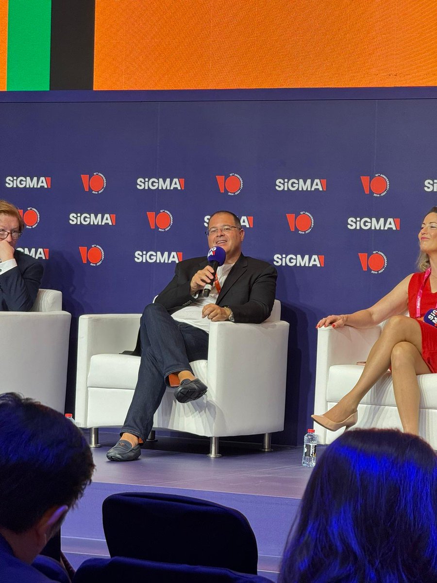 WH_Partners's tweet image. Joseph F Borg on stage at SiGMA World Summit and AIBC World Summit Eurasia that are currently taking place in Dubai. #ThinkingAhead #SIGMA #AIBC #SIGMAEurasia #Dubai #gaming #crypto @avvjfborg @SiGMAworld_ @AIBC_World