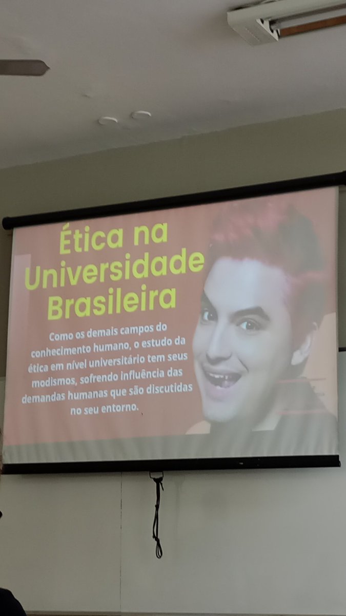 oi, <a href="/felipeneto/">Felipe Neto 🦉</a> você estava na minha aula de ética e cidadania hoje, muito bom amei 
KKKKKKKKKKKKKKKKKKKKKKKKK
