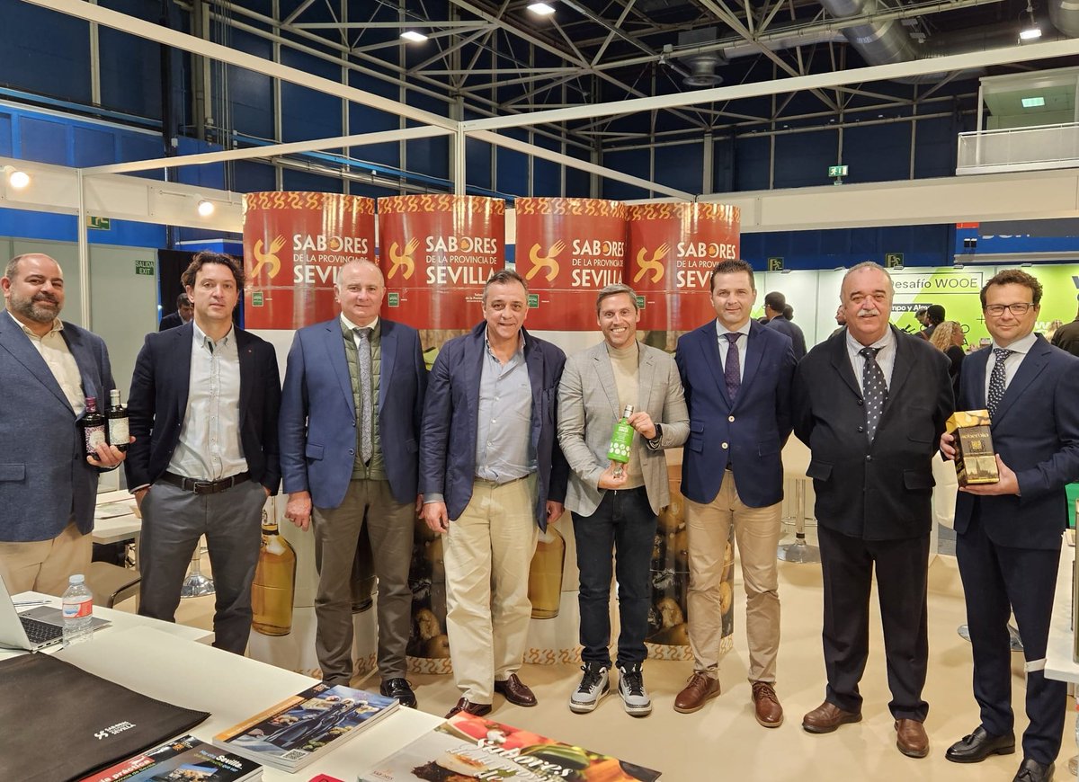 Hoy ha comenzado la #Wooe2024 en @IFEMA, #Madrid.
Nuestros empresarios de @SaboresSevilla
, presentes en la feria:
📸 #AceiteraLaMaria #AceitesAtika @OleandMolive #PilaresAceitesdeAutor @herrizalobilla 
#OAVE #SaboresdelaProvinciadeSevilla #OliveOil #Oliveoillovers 
🗓 26 y 27 F