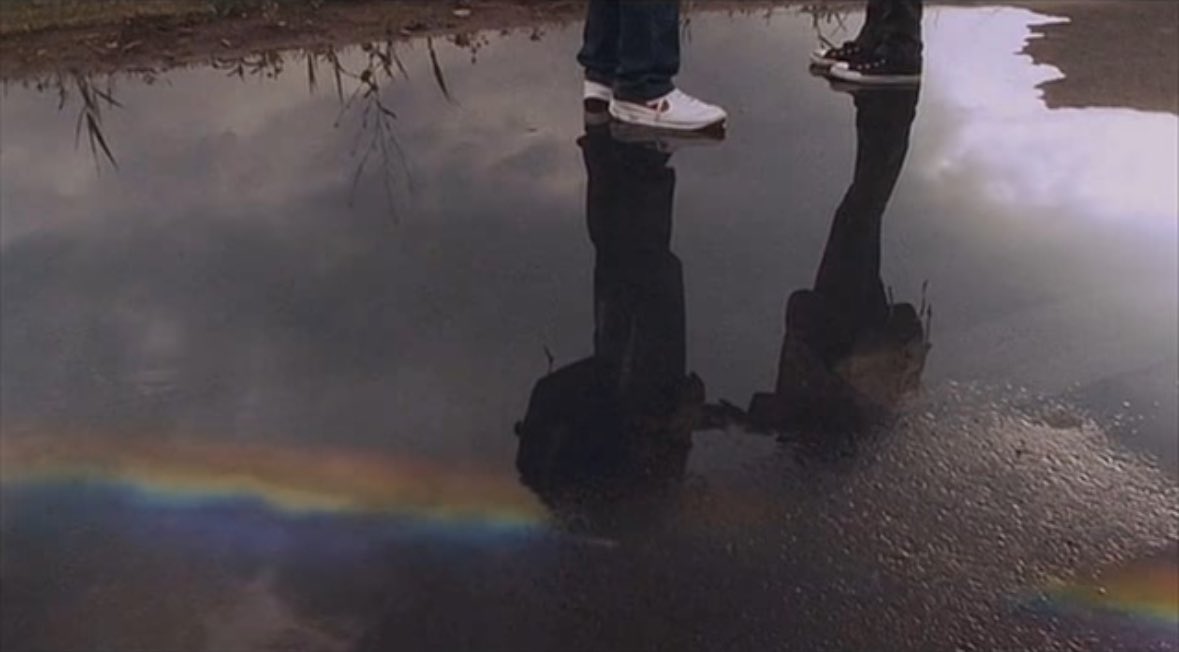 좋아하는 영화 무지개 여신🌈 우에노 쥬리 이치하라 하야토 아오이 유 주연. 사람들은 그 인연이 허락하기까지만 서로의 곁에 있을 수 있는데...