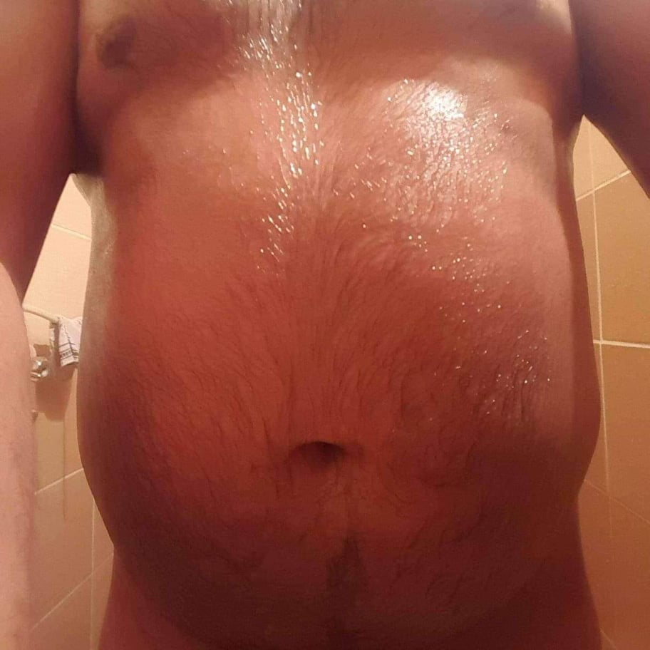 50 60 yaş göbekli seviyorum sevişmeyi öpüşme çok seviyorum yaş 30 benim Ankara