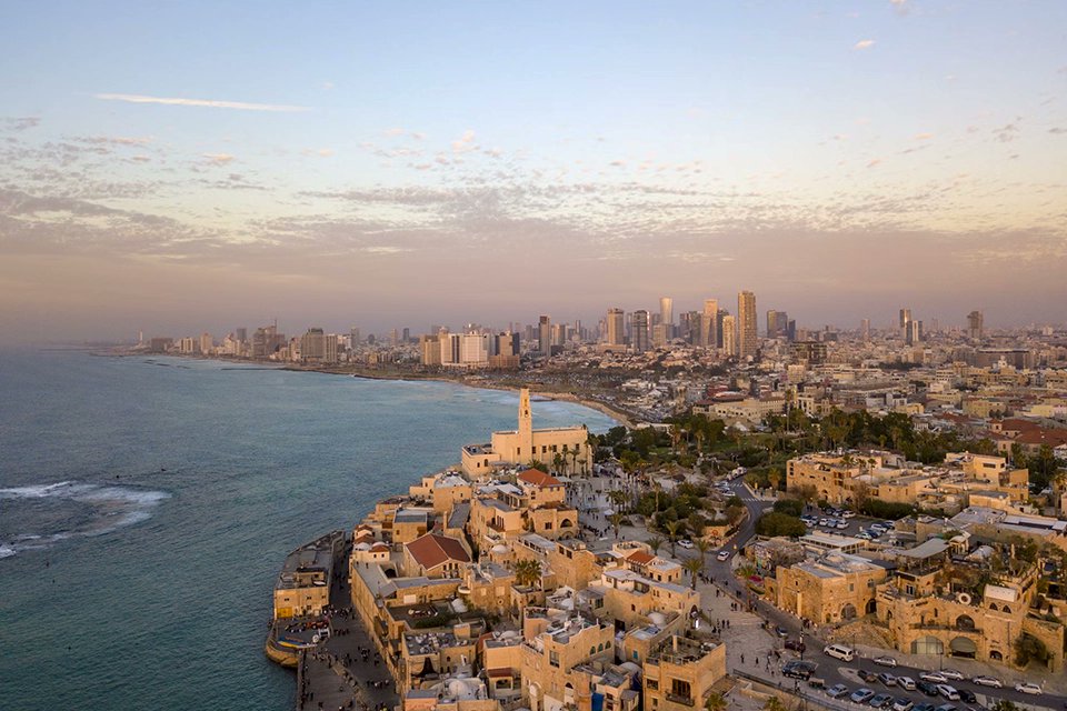 Air Europa, una de las principales aerolíneas europeas, ha reiniciado hoy sus vuelos a Tel Aviv después de suspender temporalmente sus operaciones a finales de octubre debido al conflicto bélico en la región.

travelmedia.ar/air-europa-vue…

<a href="/AirEuropa/">Air Europa</a>