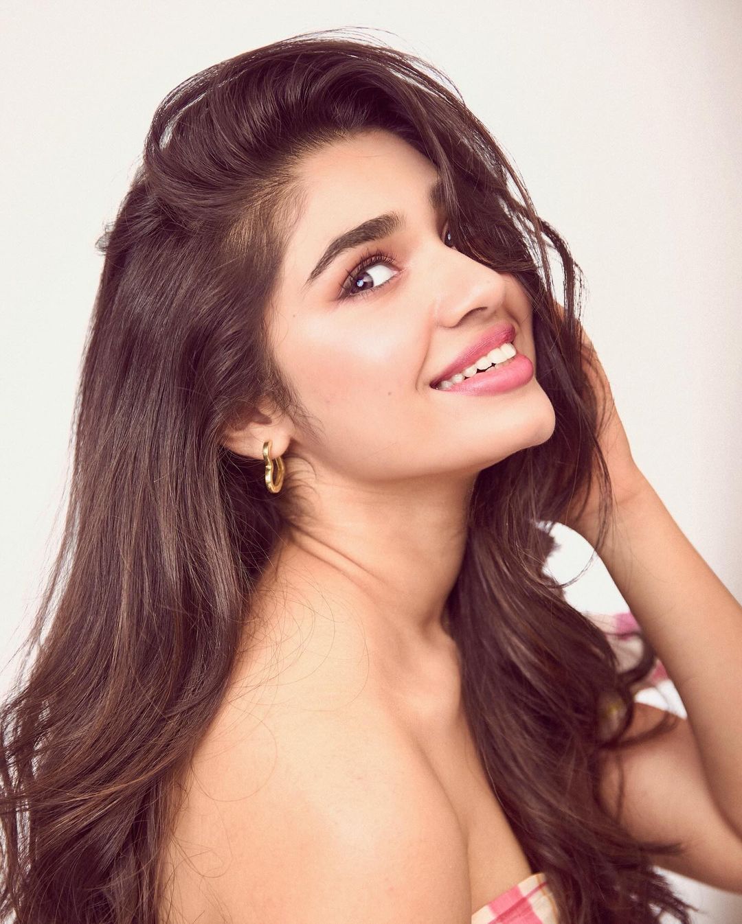 GHRGA9WacAAcYYs?format=jpg&name=large