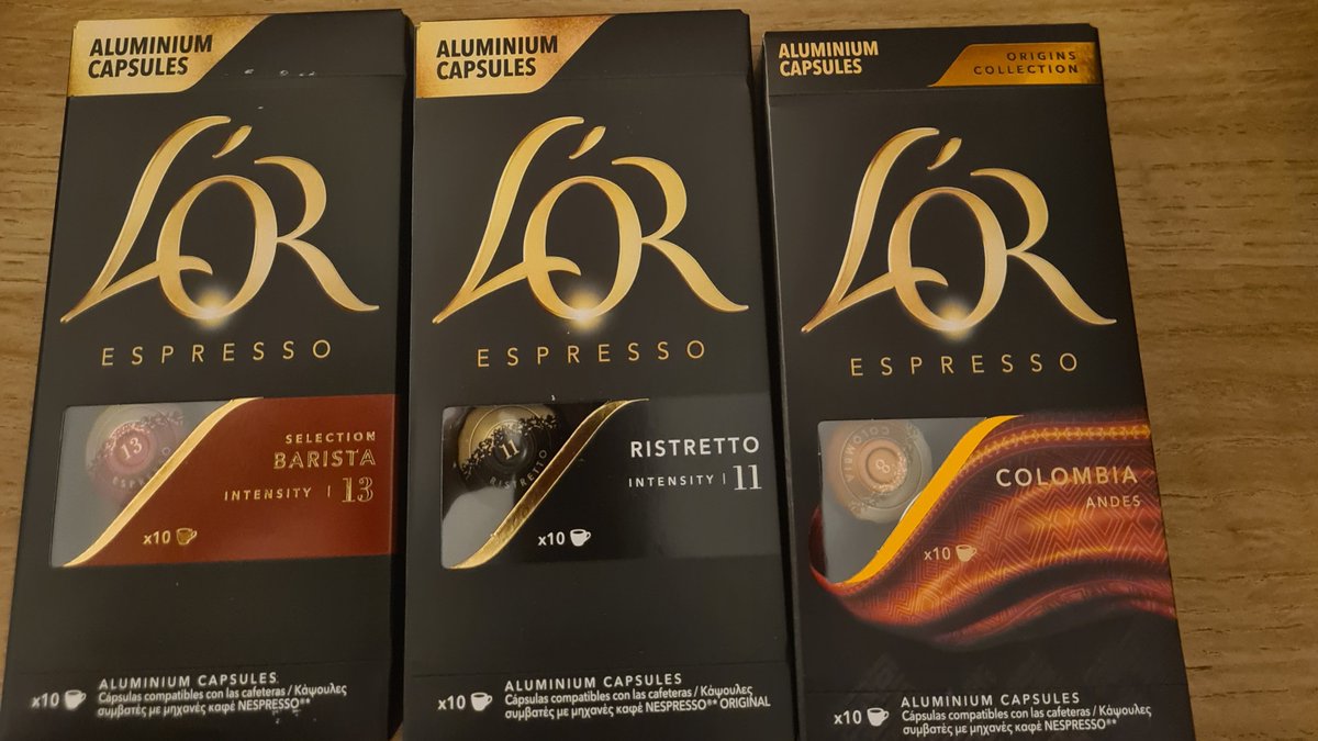 julical801's tweet photo. #IlPiacereèOro #LORIlPiacereèOro #LaModaÈOro #GiftedbyLOR https://t.co/1AU1unMHQh