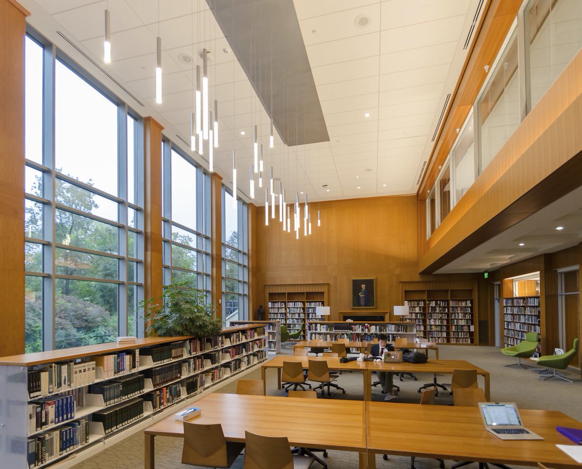 brianfhamilton's tweet image. My institution is seeking a new director for its dreamy library (30,000+ books!) in lovely Western Mass. Please share widely: deerfield.edu/employment/job…