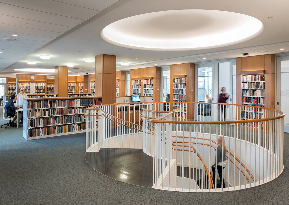 brianfhamilton's tweet image. My institution is seeking a new director for its dreamy library (30,000+ books!) in lovely Western Mass. Please share widely: deerfield.edu/employment/job…