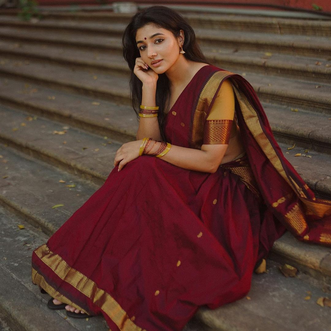 GHRHXcGboAAZchU?format=jpg&name=medium